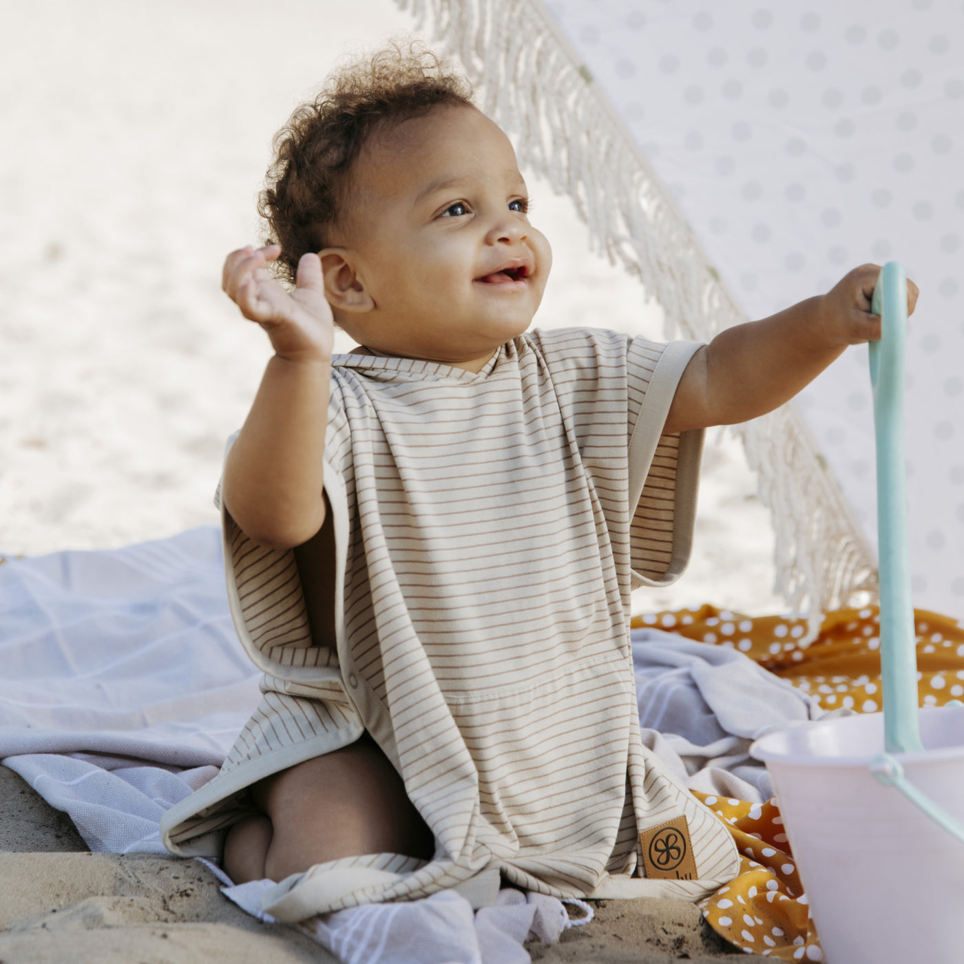 Cloby UV Poncho sandy beach/peanut brown