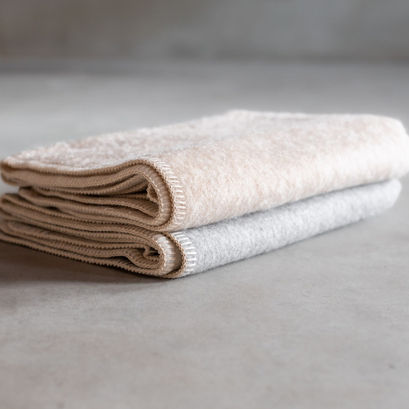 Van Buren Babydecke aus Alpakawolle 100x75 grau